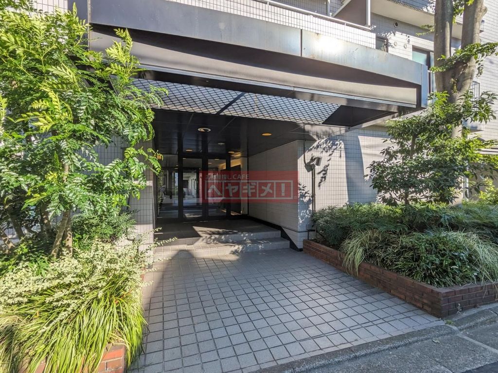 エントランス　エントランス