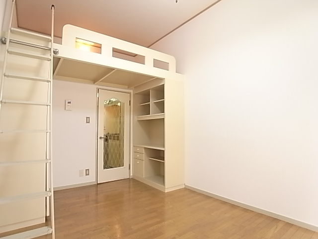 居室・リビング　使いやすい居間です