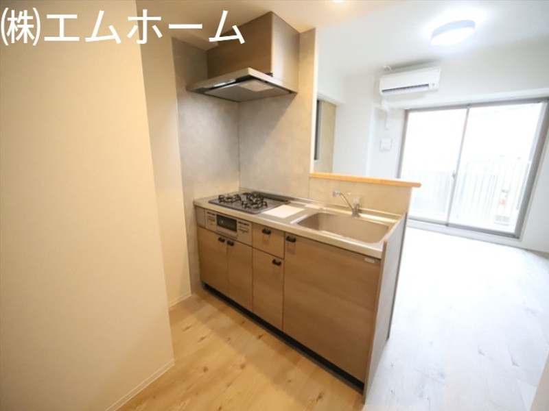 居室・リビング　LDK11.1帖　カウンターキッチン