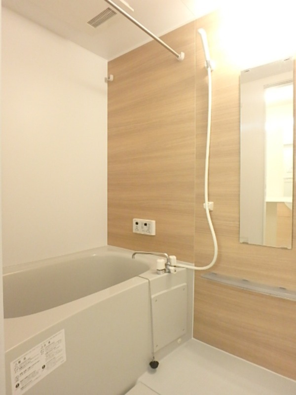 バス・シャワールーム　図面と現状に相違がある場合には現状を優先