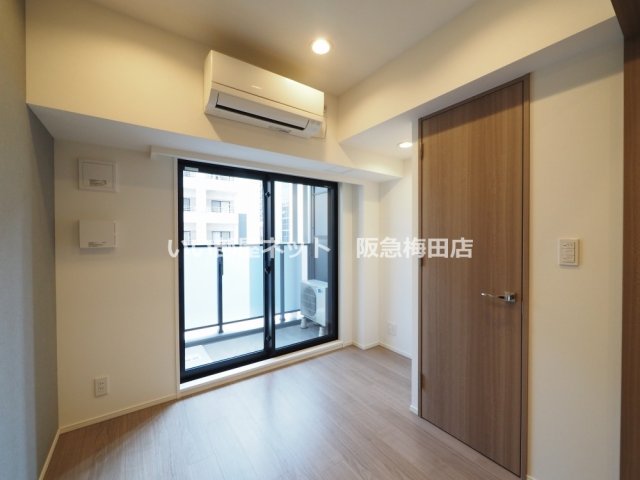 玄関　図面と現状が異なる場合は現状優先となります。