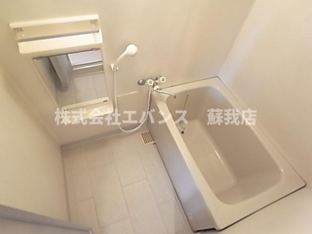 バス・シャワールーム　お風呂です