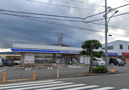 コンビニ　ローソン・スリーエフ厚木毛利台店（コンビニ）まで263m