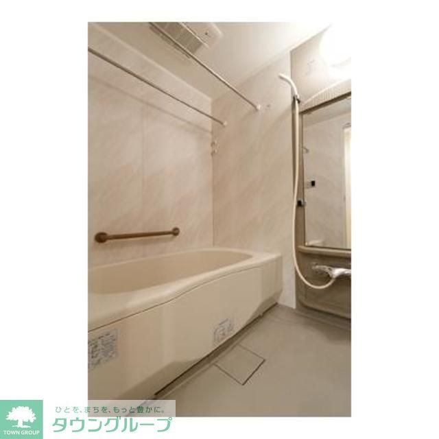 バス・シャワールーム　※写真は同タイプ住戸です。