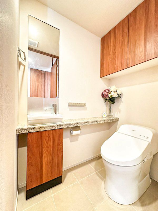 トイレ　コンパクトで使いやすいトイレです