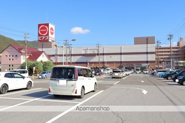スーパー　ピアゴ長良店（スーパー）まで864m
