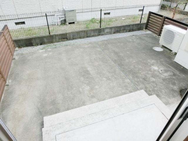 庭　専用庭です。