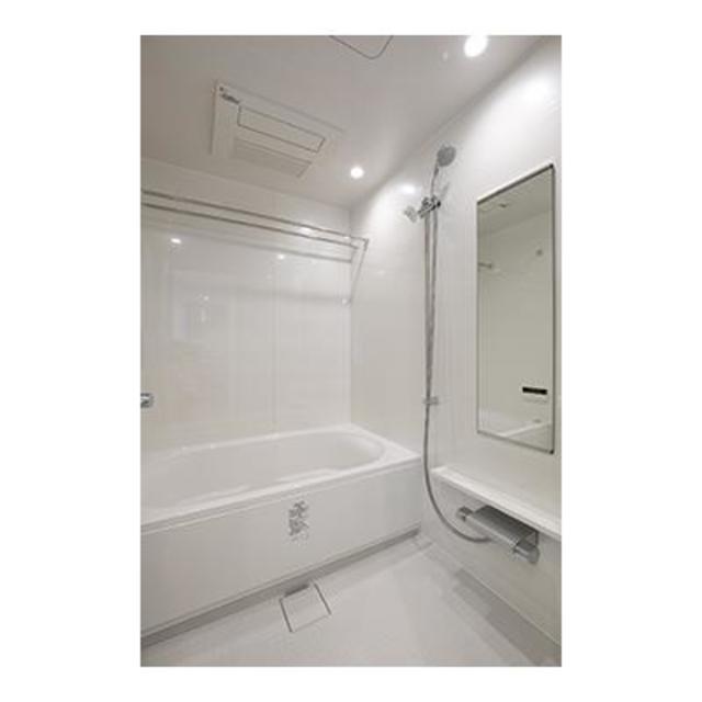バス・シャワールーム　※写真は同タイプ住戸です。