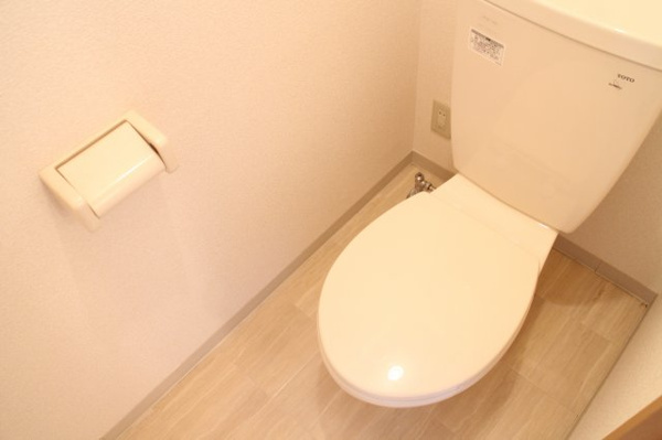 トイレ　トイレもきれいです