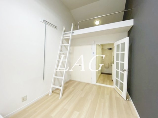 居室・リビング　洋室のお部屋です。
