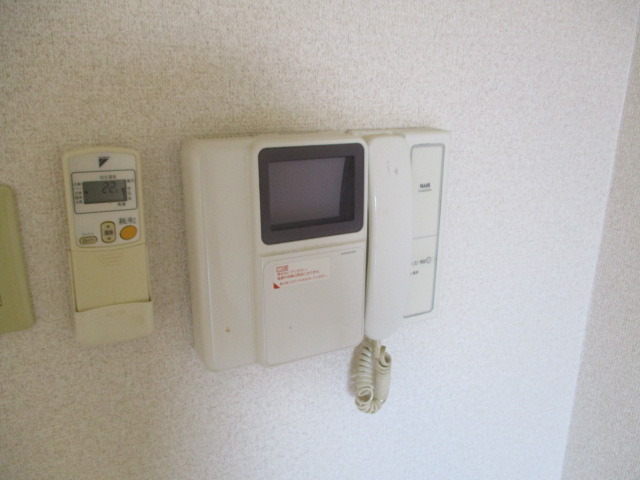 セキュリティ　ＴＶ付きモニターホンで誰が来たのかすぐにわかります