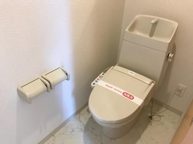 トイレ　シャワー付トイレ