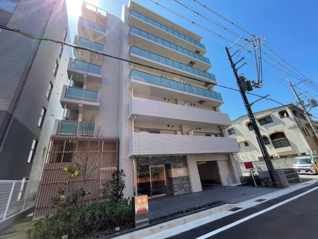 建物外観　エレベーター付きで便利☆
