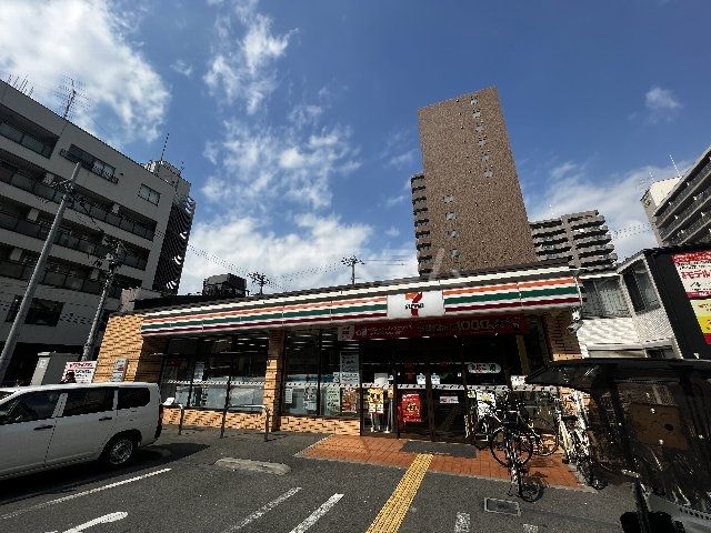 コンビニ　セブンイレブン 大阪本庄西1丁目店（コンビニ）まで186m