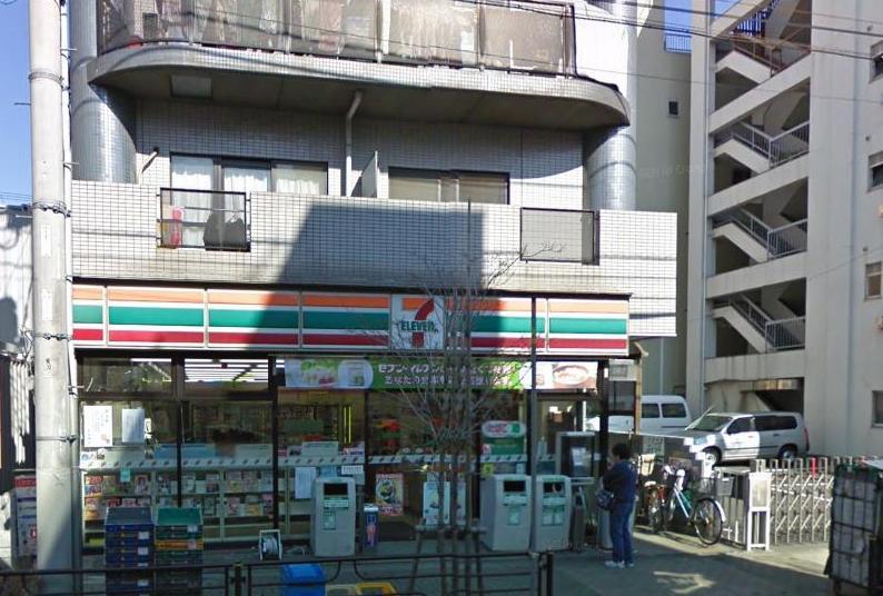 コンビニ　セブンイレブン（コンビニ）まで240m
