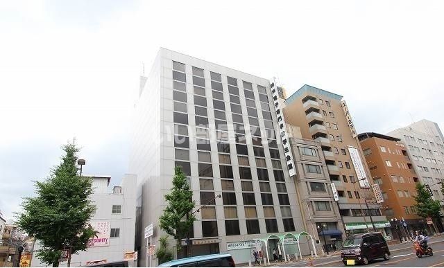 大学・短大　神戸情報大学院大学様（大学・短大）まで445m
