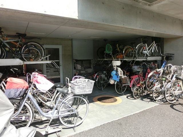 駐車場　★駐輪場★