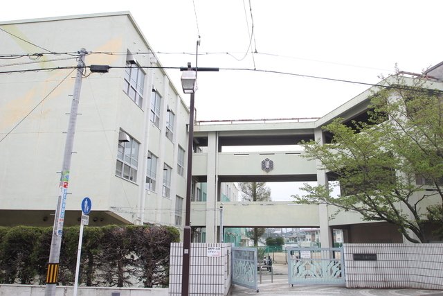 小学校　名古屋市立蓬来小学校（小学校）まで600m