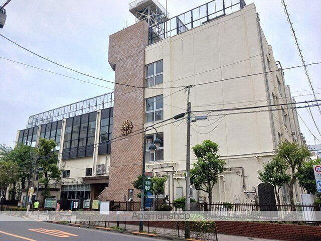 小学校　区立第二日暮里小学校（小学校）まで159m