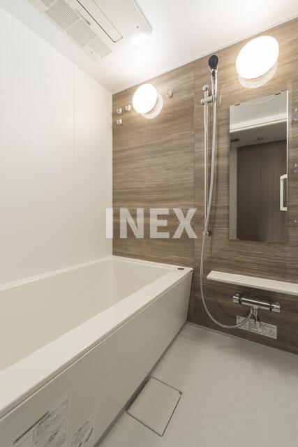 バス・シャワールーム　※写真は同タイプ住戸です。