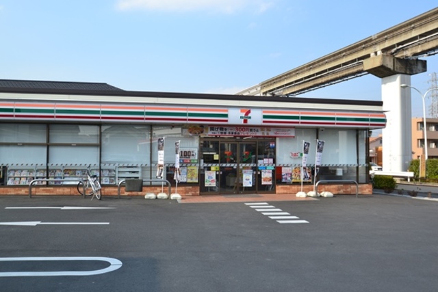 コンビニ　セブンイレブン日野万願寺2丁目店（コンビニ）まで690m