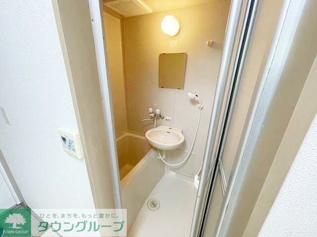 バス・シャワールーム　お問合せはタウンハウジングまで！※現地待合わせ相談可能