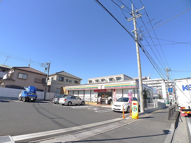 コンビニ　セブンイレブン 越谷南町1丁目店（コンビニ）まで443m