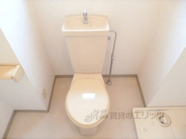 プレジール西院のトイレ写真