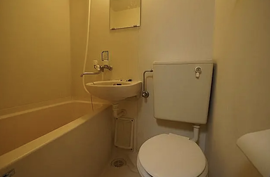バス・シャワールーム　別部屋参考写真