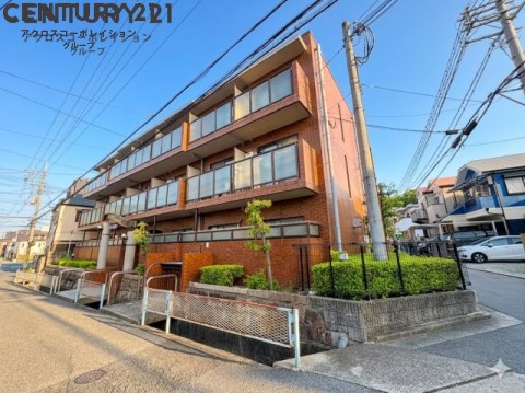 建物外観　オートロック付きで外部からの出入りがなく安心です