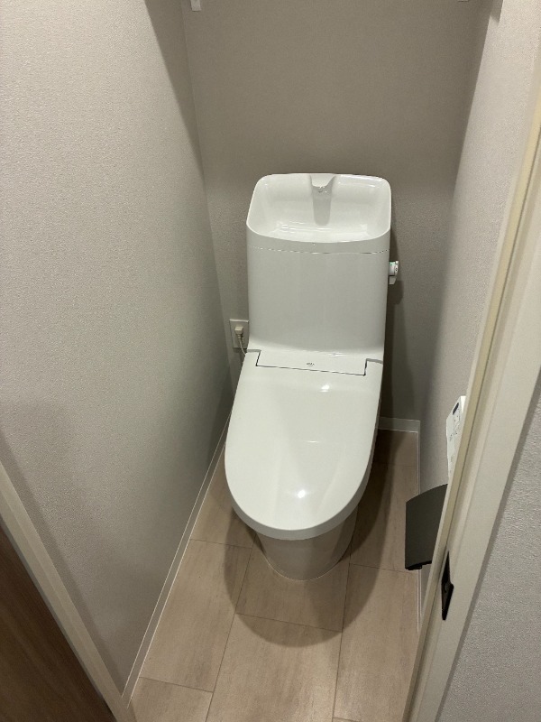 トイレ　トイレ
