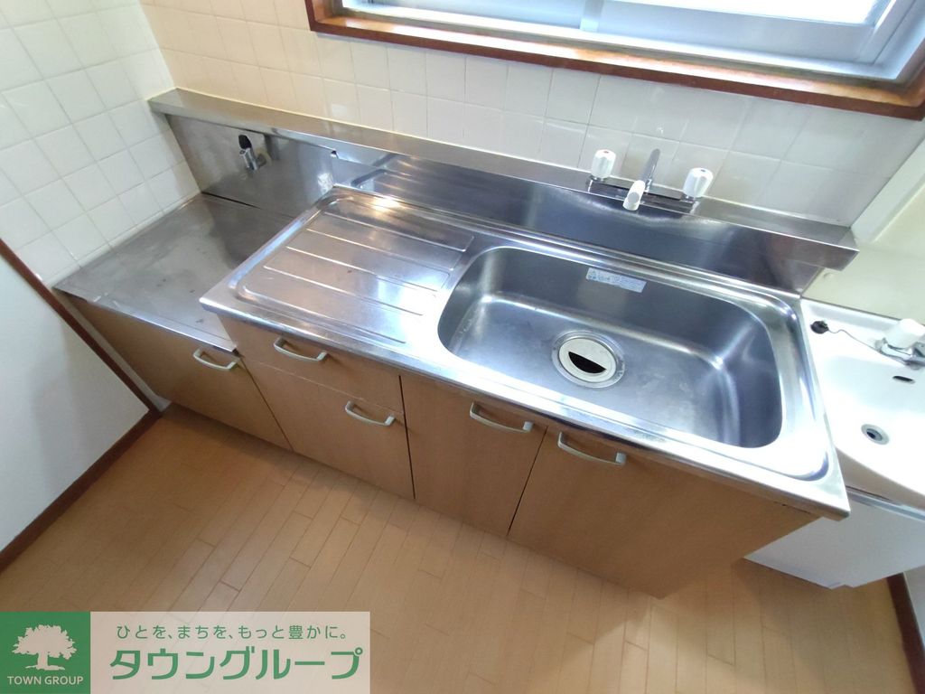 ＪＲ中央線 豊田駅 徒歩15分 2階建 築46年のキッチン写真