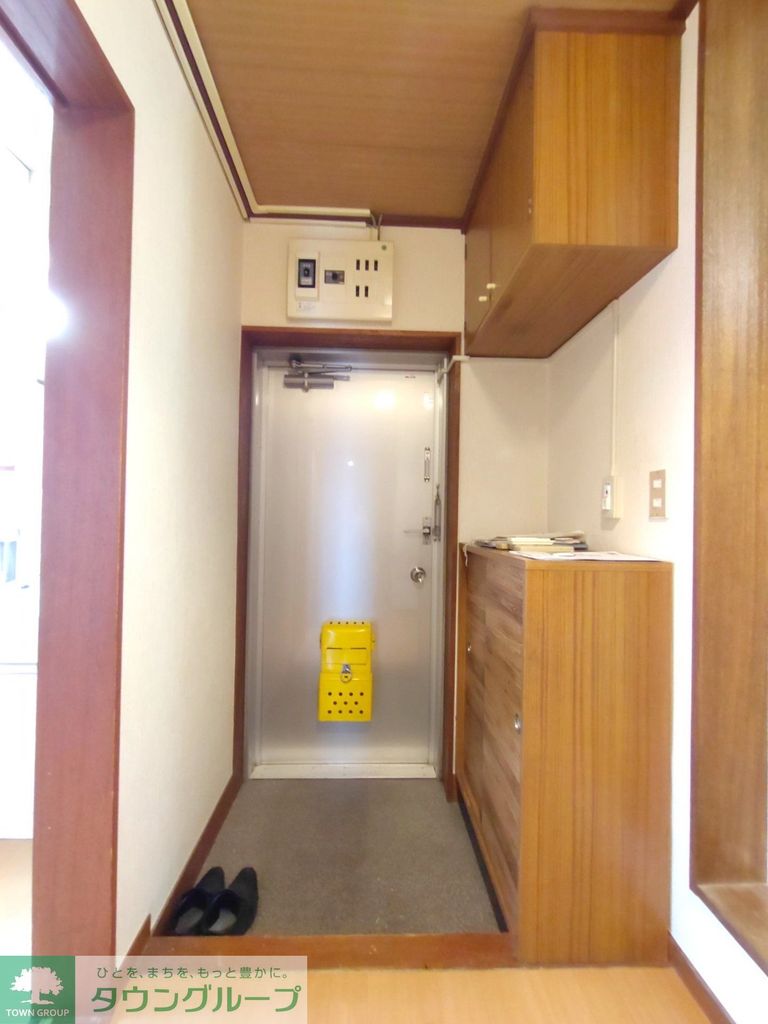 ＪＲ中央線 豊田駅 徒歩15分 2階建 築46年の玄関写真