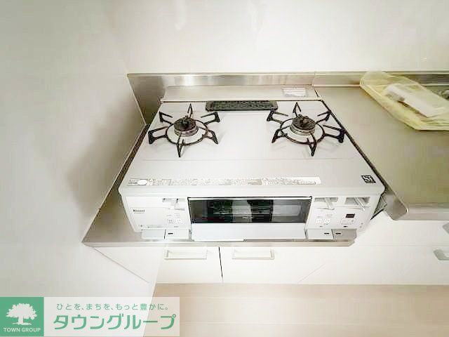 生麦 多目的室、ガレージ付貸家のキッチン写真