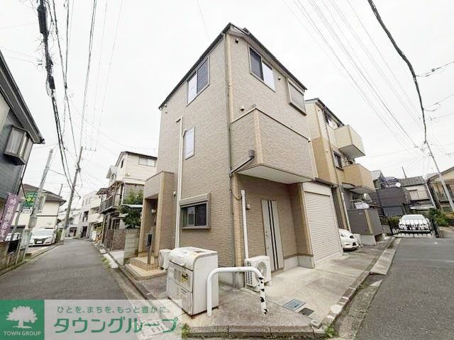 生麦 多目的室、ガレージ付貸家