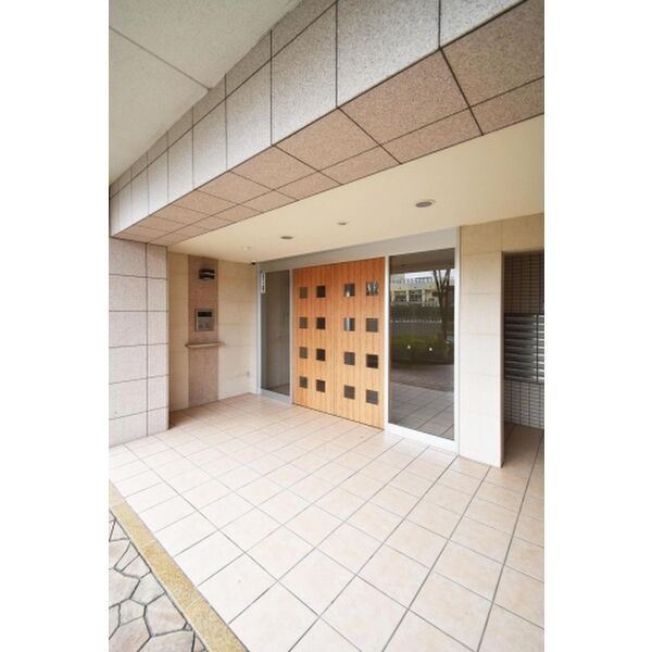 Court Midiの外観写真