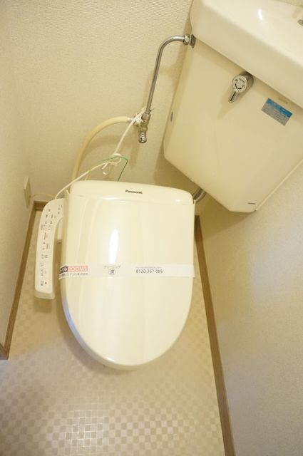 トイレ　前回募集時の写真です。※現況優先