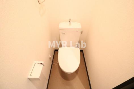 西鉄太宰府線 西鉄五条駅 徒歩15分 2階建 築14年のトイレ写真