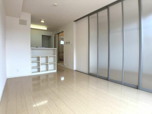 居室・リビング　写真は別の部屋のものです。
