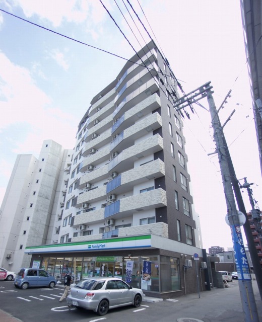 建物外観　経済的な天然ガス供給物件です☆