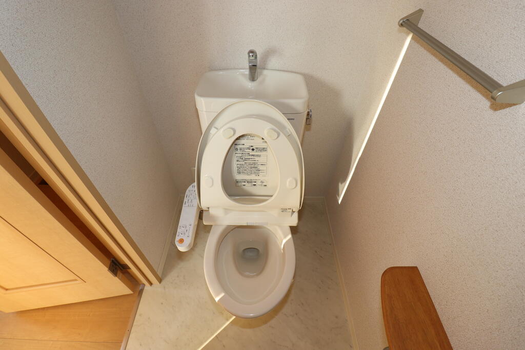 トイレ　トイレ：画像は同社類似物件の写真