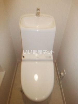 【ラテラＢのトイレ】
