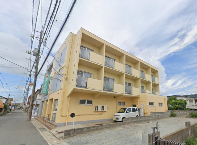 下関市安岡駅前のマンションの建物外観