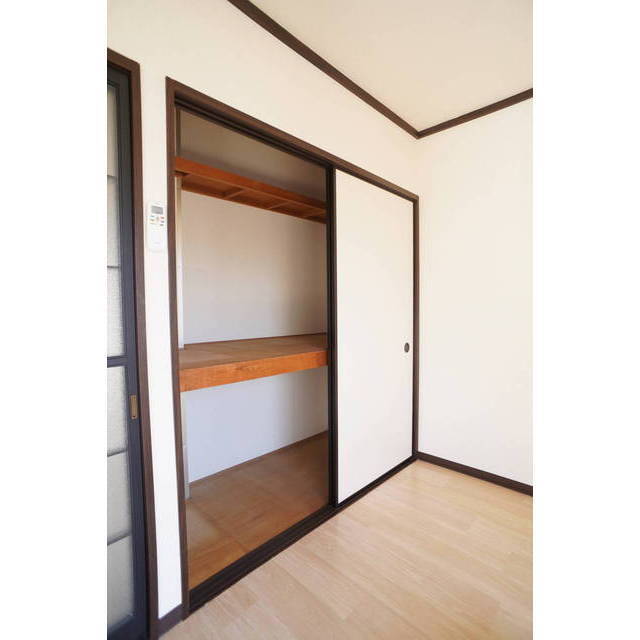 収納　天井高までたっぷり収納できます！