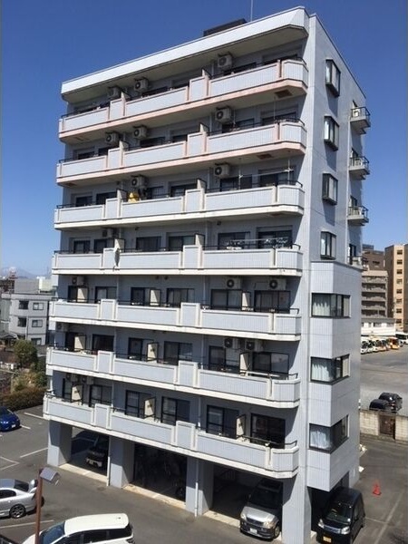 【KFマンションの建物外観】