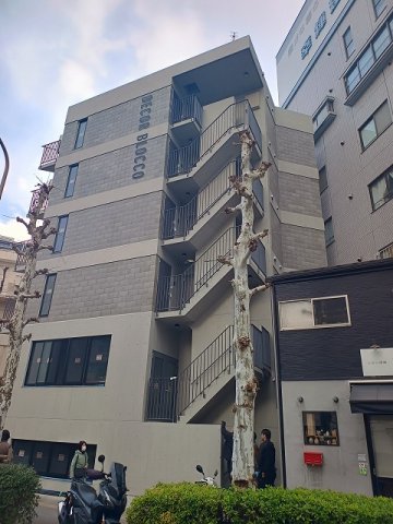 【DECOR BLOCCO大山Iの建物外観】