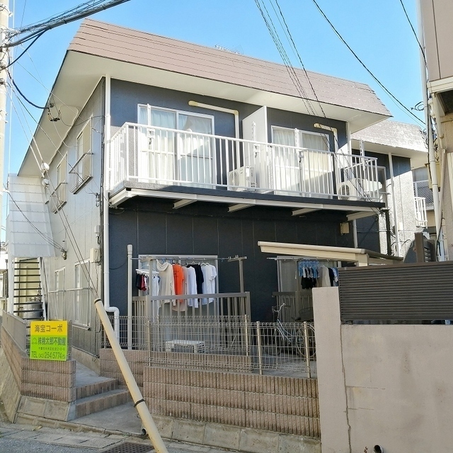 海宝コーポの建物外観