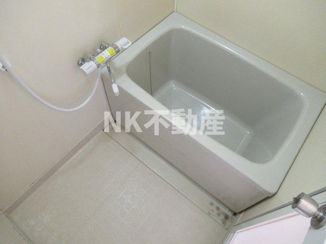 バス・シャワールーム　お風呂で日々の疲れを落としましょう