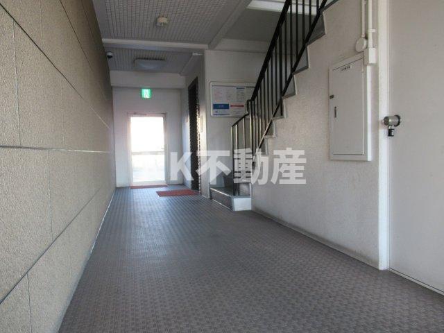 ロビー　建物の内部です