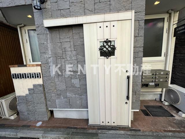 エントランス　清潔なエントランスです